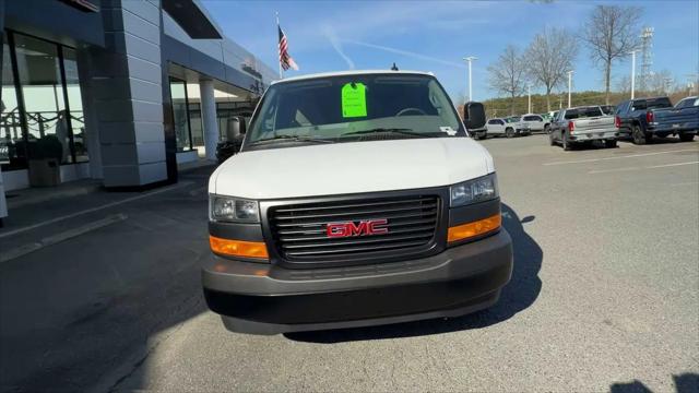 2025 GMC Savana Cargo RWD 2500 Regular Wheelbase Work Van
