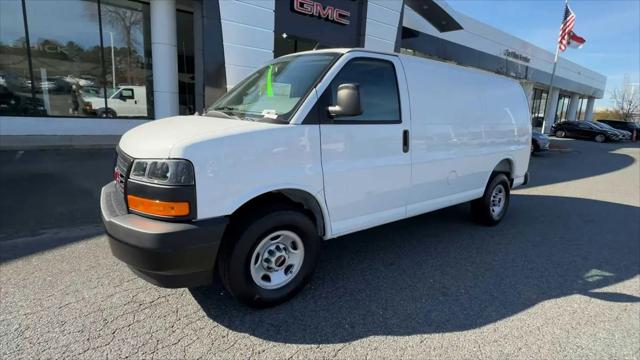 2025 GMC Savana Cargo RWD 2500 Regular Wheelbase Work Van
