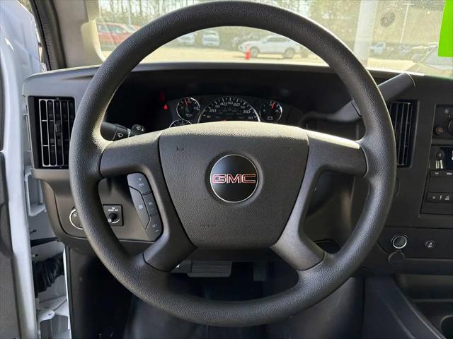 2025 GMC Savana Cargo RWD 2500 Regular Wheelbase Work Van