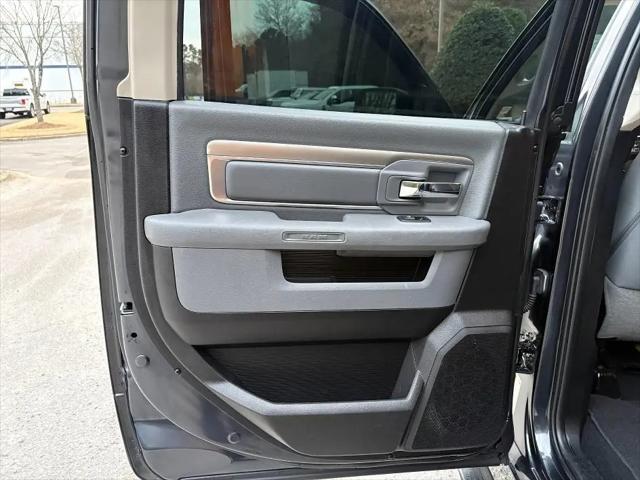2019 Ram 1500 Classic Big Horn Crew Cab 4x4 6'4" Box