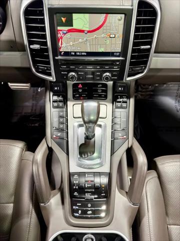2016 Porsche Cayenne GTS