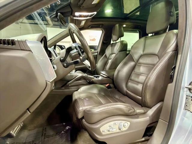 2016 Porsche Cayenne GTS