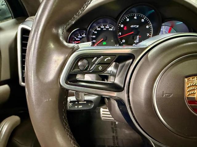 2016 Porsche Cayenne GTS
