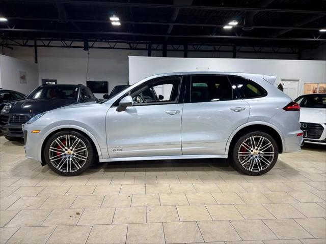 2016 Porsche Cayenne GTS