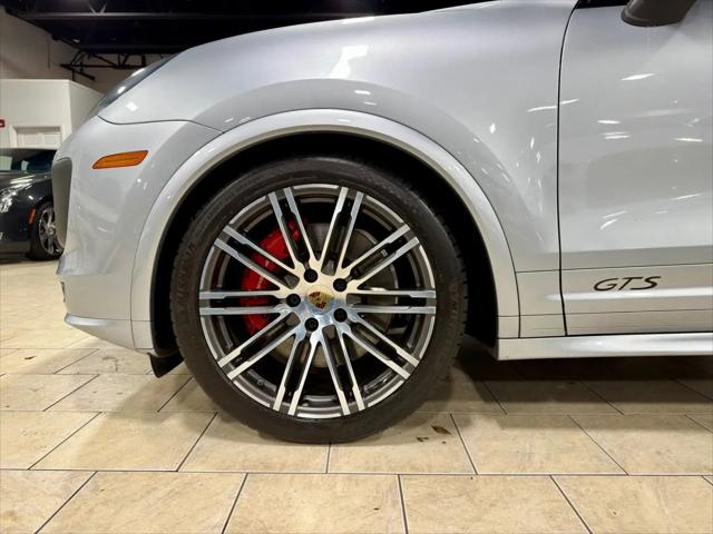 2016 Porsche Cayenne GTS