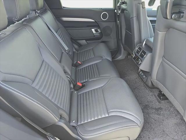 2026 Land Rover Discovery Gemini Edition