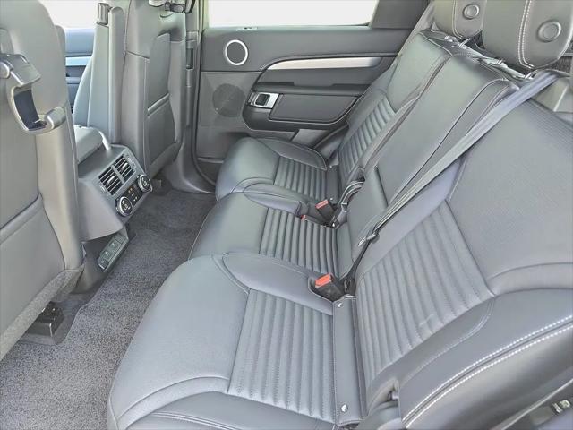 2026 Land Rover Discovery Gemini Edition