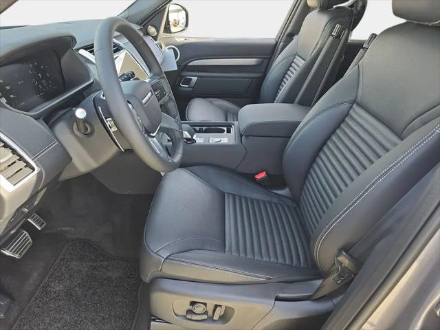 2026 Land Rover Discovery Gemini Edition