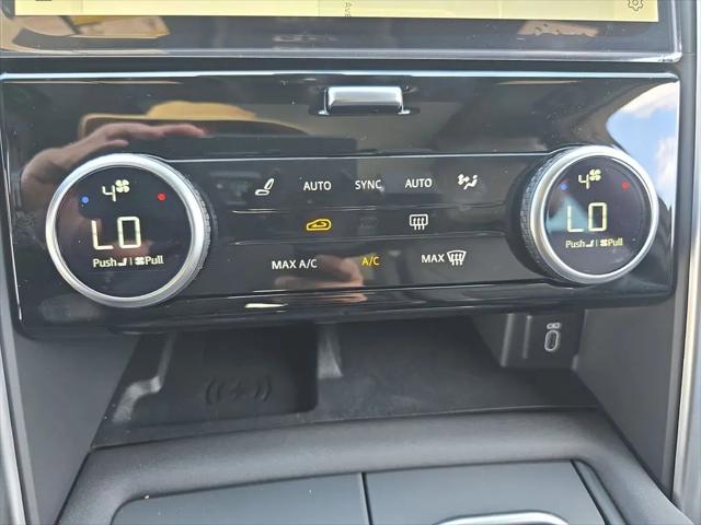 2026 Land Rover Discovery Gemini Edition