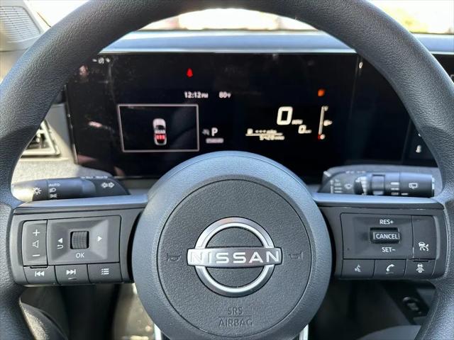 2025 Nissan Kicks SV FWD