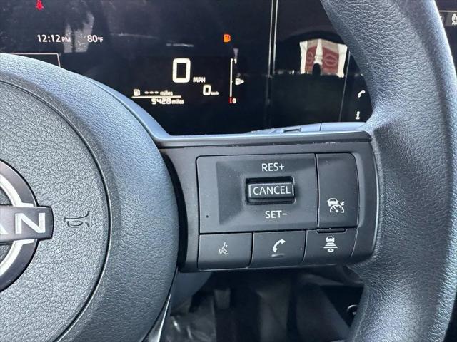 2025 Nissan Kicks SV FWD