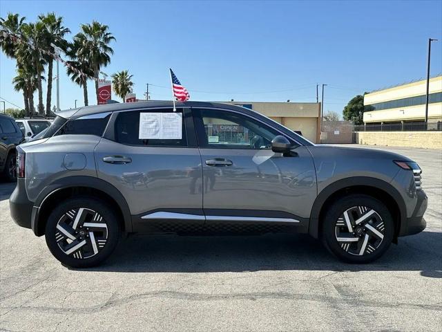 2025 Nissan Kicks SV FWD