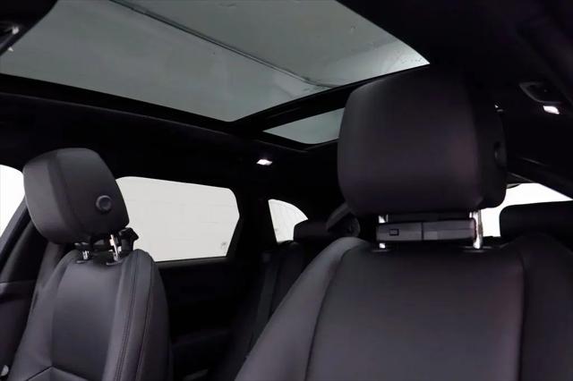 2026 Land Rover Range Rover Velar P400 Dynamic SE