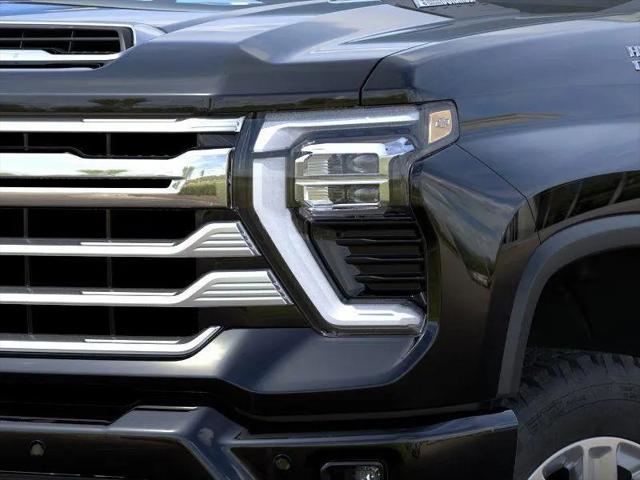 2026 Chevrolet Silverado 2500HD Crew Cab, Standard Bed, High Country, 4WD