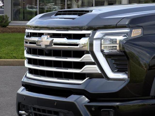 2026 Chevrolet Silverado 2500HD Crew Cab, Standard Bed, High Country, 4WD
