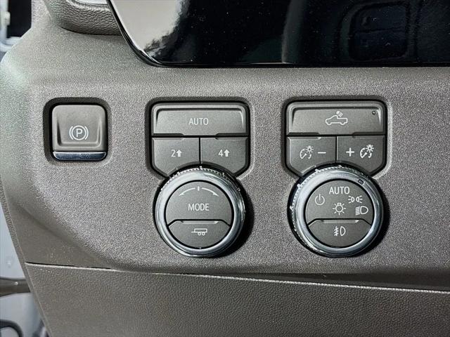 2026 GMC Sierra 1500 Crew Cab, Short Bed, Elevation, 4WD
