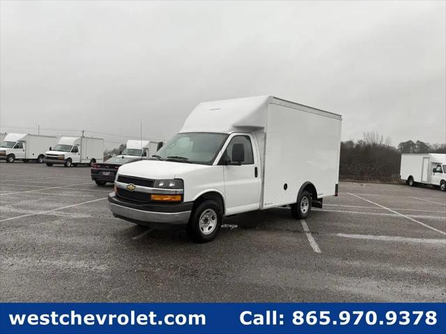 2025 Chevrolet Express Cutaway Work Van