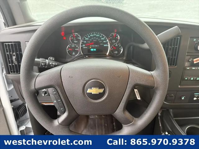 2025 Chevrolet Express Cutaway Work Van