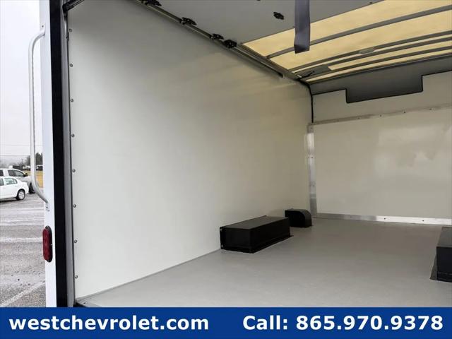2025 Chevrolet Express Cutaway Work Van