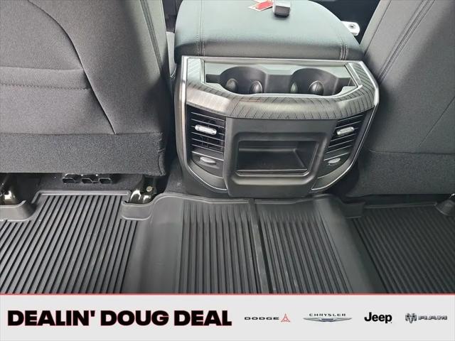 2026 Ram 3500 Big Horn Crew Cab 4x4 8' Box