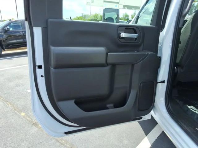 2026 Chevrolet Silverado 3500HD Crew Cab, Long Bed, WT Dual Rear Wheel, RWD
