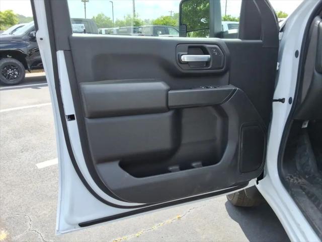 2026 Chevrolet Silverado 3500HD Crew Cab, Long Bed, WT Dual Rear Wheel, RWD