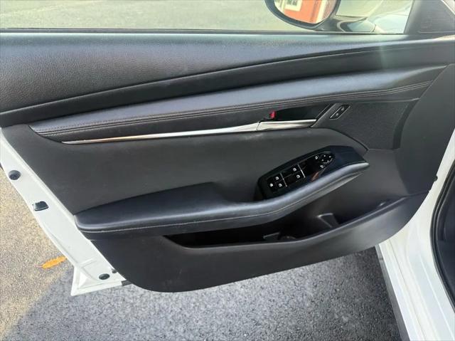 2019 Mazda Mazda3 Select Package