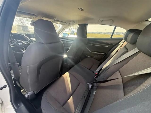 2019 Mazda Mazda3 Select Package