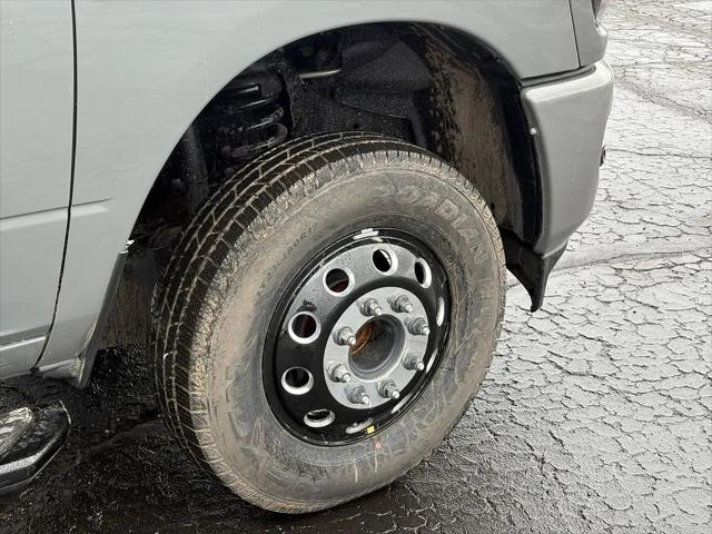 2026 Ram 3500 Laramie Crew Cab 4x4 8' Box