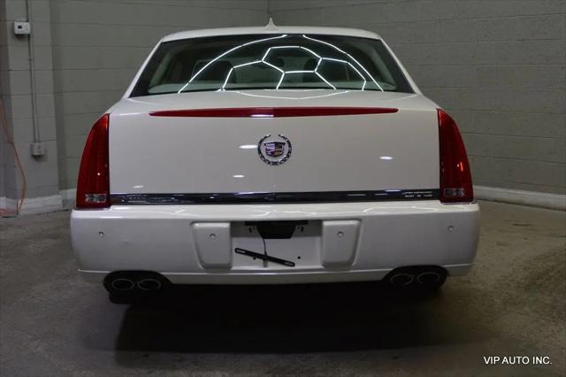 2009 Cadillac DTS 1SB