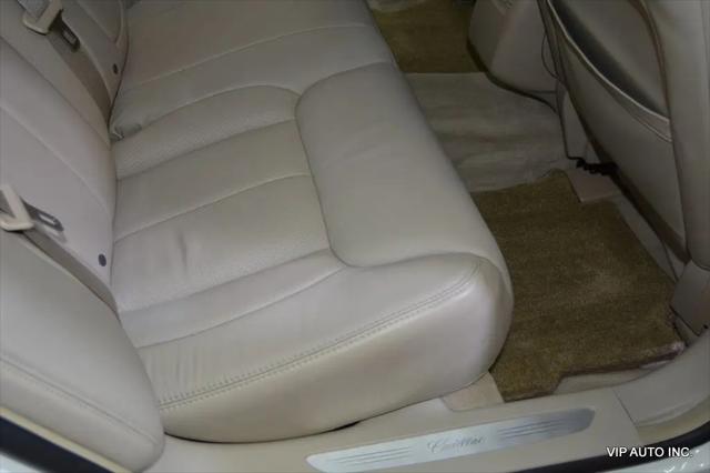 2009 Cadillac DTS 1SB