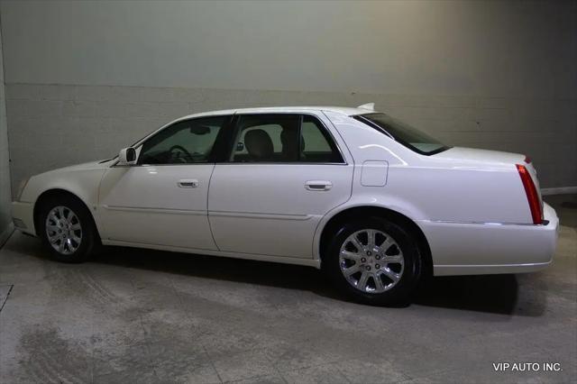 2009 Cadillac DTS 1SB