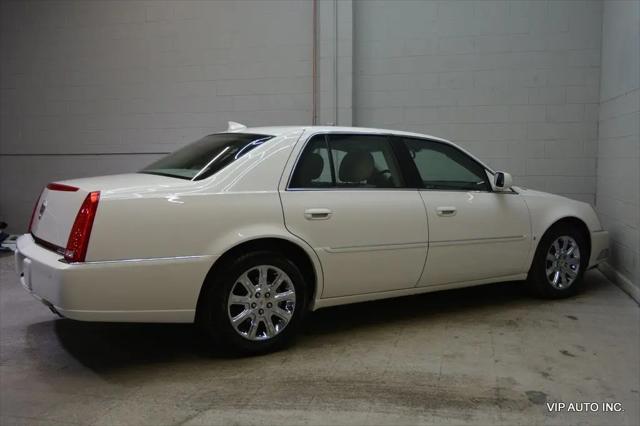 2009 Cadillac DTS 1SB