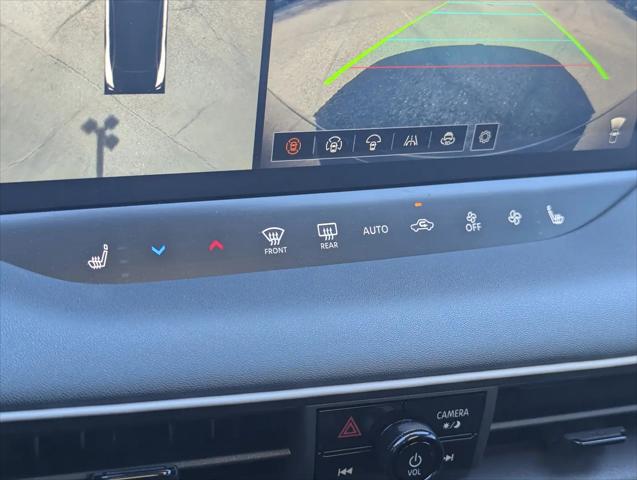 2026 Nissan LEAF PLATINUM+