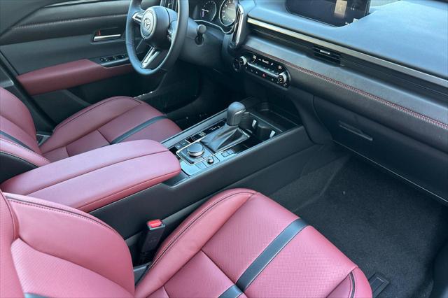2026 Mazda CX-50 Hybrid Premium Plus