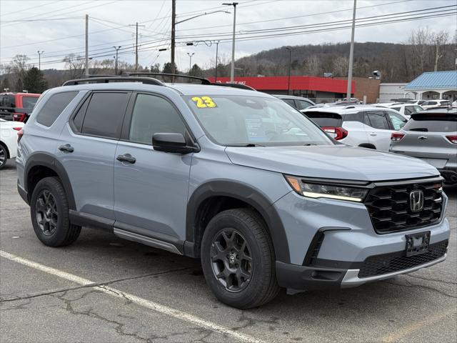 2023 Honda Pilot AWD TrailSport