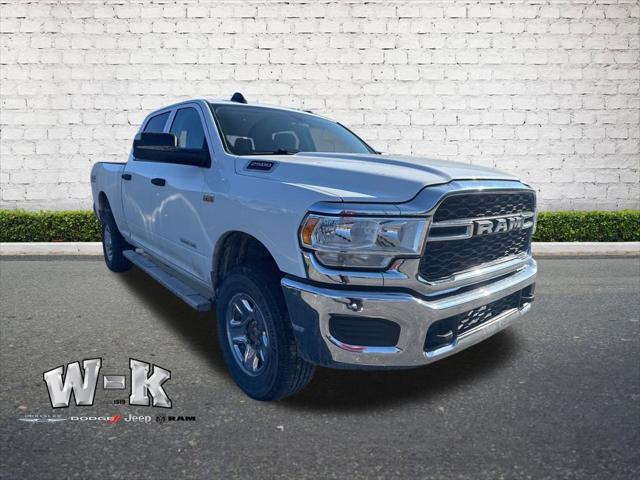 2020 RAM 2500 Tradesman Crew Cab 4X4 64 Box