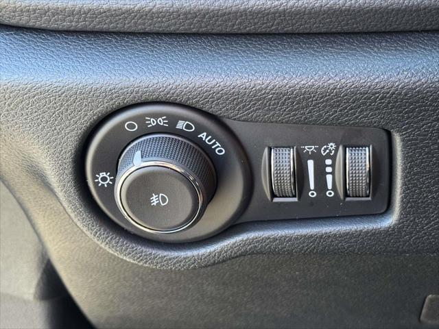 2026 Chrysler Pacifica Pinnacle AWD