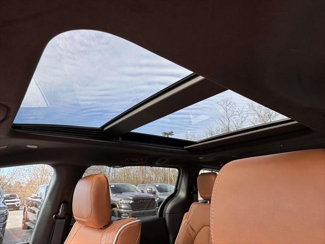 2026 Chrysler Pacifica Pinnacle AWD