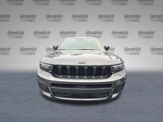 2023 Jeep Grand Cherokee L Altitude 4x2