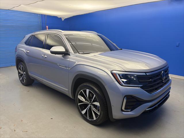 2024 Volkswagen Atlas Cross Sport 2.0T SEL Premium R-Line