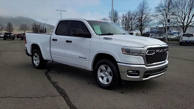 2025 RAM 1500 Big Horn Crew Cab 4x4 64 Box