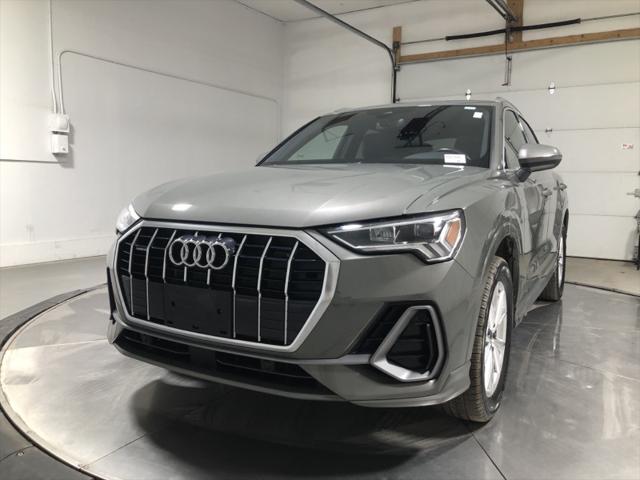 2023 Audi Q3 Premium 45 TFSI S line quattro Tiptronic