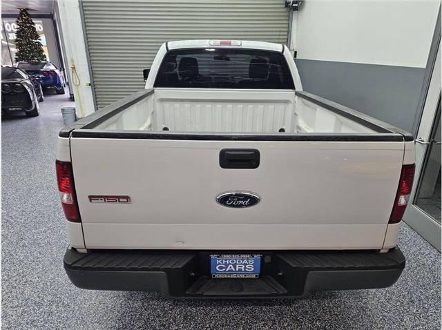 2006 Ford F-150 XL Pickup 2D 6 1/2 ft