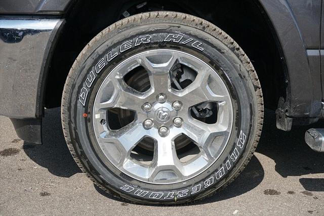 2026 Ram 1500 Lone Star Crew Cab 4x4 5'7" Box
