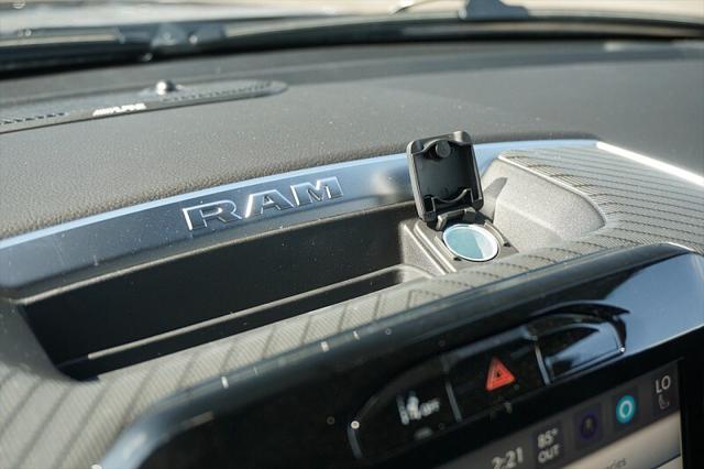 2026 Ram 1500 Lone Star Crew Cab 4x4 5'7" Box