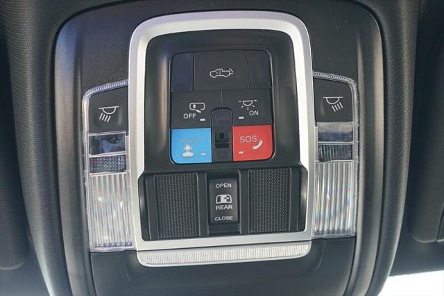 2026 Ram 1500 Lone Star Crew Cab 4x4 5'7" Box