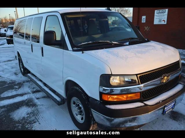 2024 Chevrolet Express Passenger RWD 3500 Extended Wheelbase LT for sale in West Allis, WI