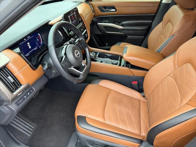 2025 Nissan Pathfinder Platinum 4WD