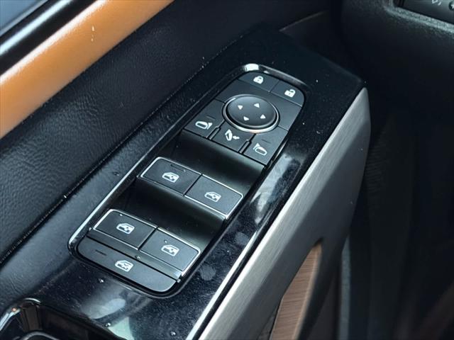 2025 Nissan Pathfinder Platinum 4WD